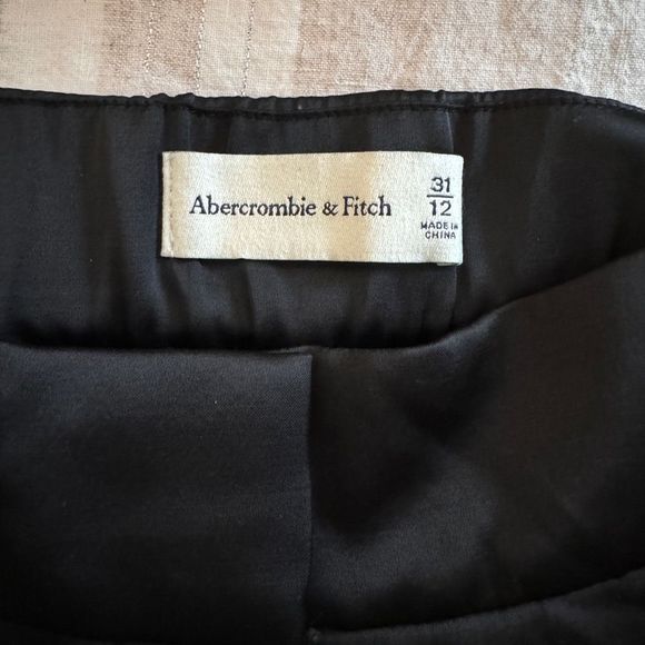 Abercrombie & Fitch Satin Tailored Wide Leg Pant 31 | 12 - Picture 9 of 10